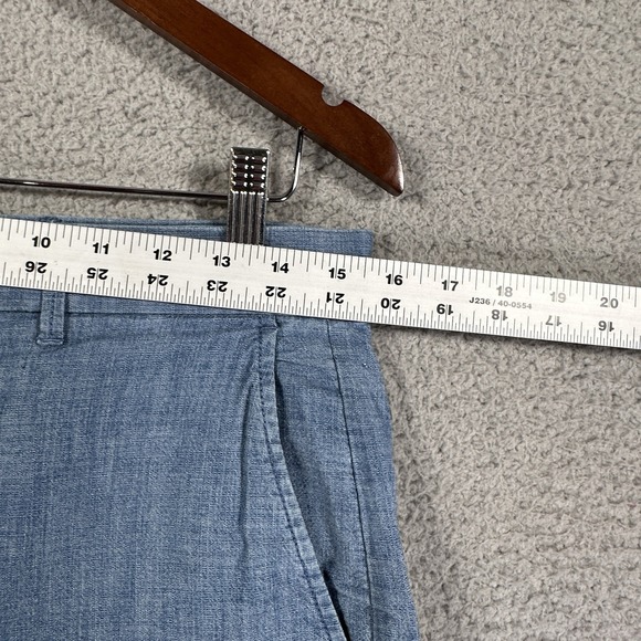 Gap Shorts Mens Size 30 Blue Essential Khaki 10" Flat Front Classic Preppy Beach - Picture 2 of 8